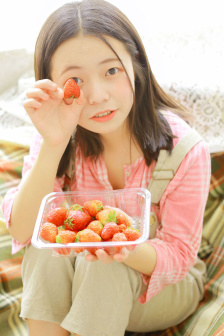 橘奈 子